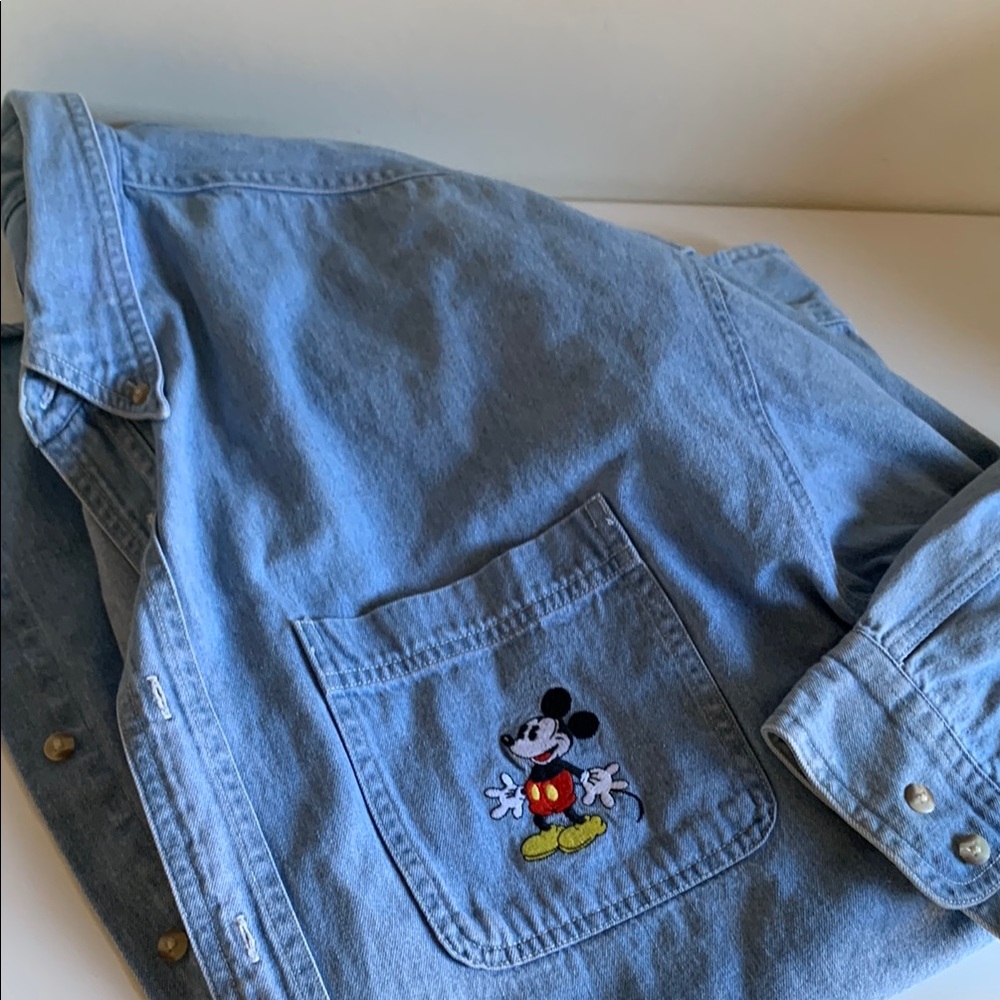 Vintage Disney Store Denim Button Down Shirt w/ Mickey Mouse Embroidery 100% Cot